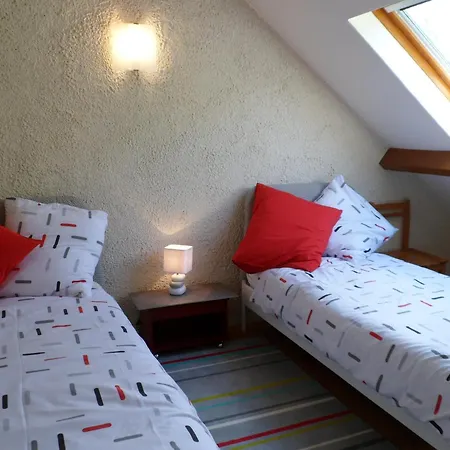 Chalet Des Trois Ours シャレー コテレ